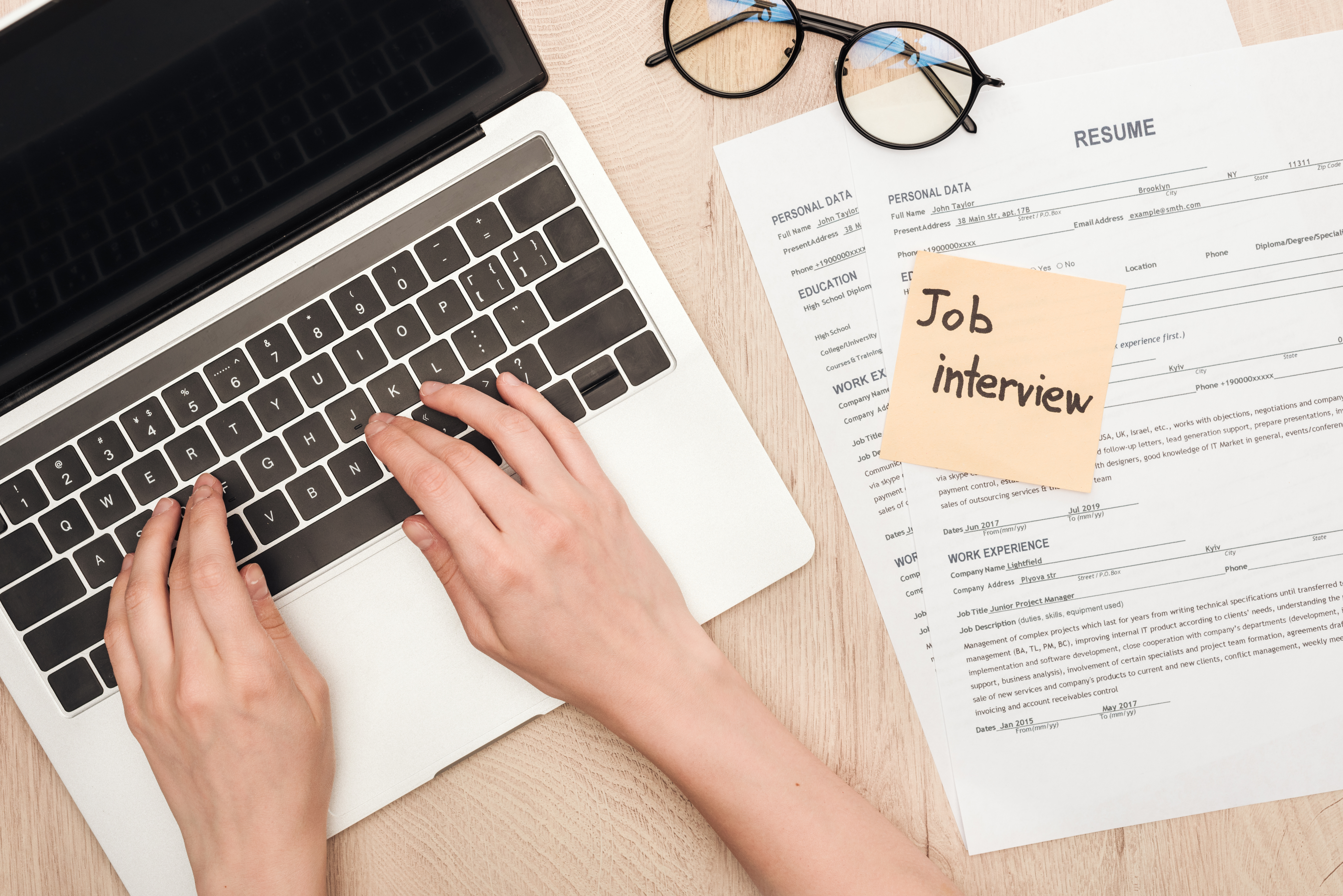 Job Interview Sticky Note Women Typing on Computer