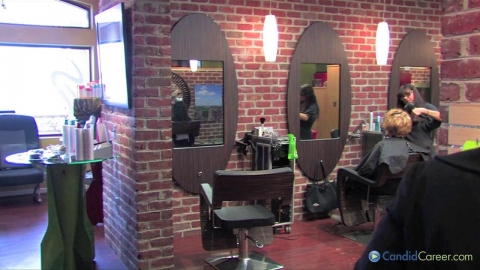 Cosmetologist