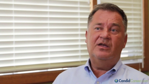 International Advisor