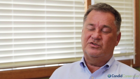 International Advisor